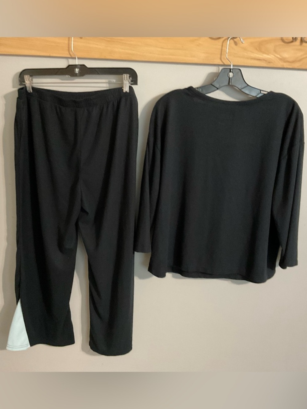 Muk Luks Cropped Flared Pant Pajama Set Black &Turquoise Size Large - Picture 2 of 8